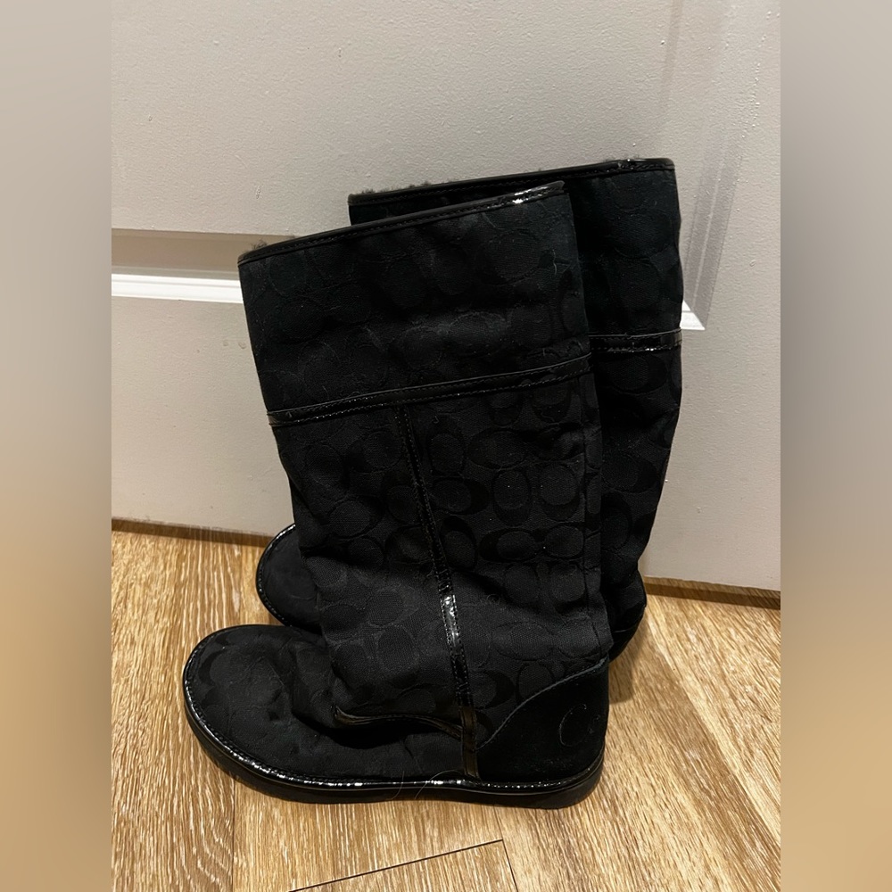 Coach Ugg Style Boots Size 8